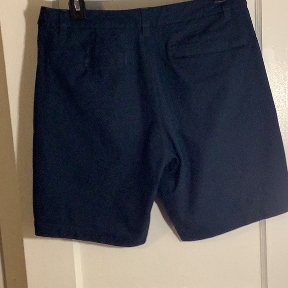 Lululemon Shorts. MS30-5 - Picture 2 of 5